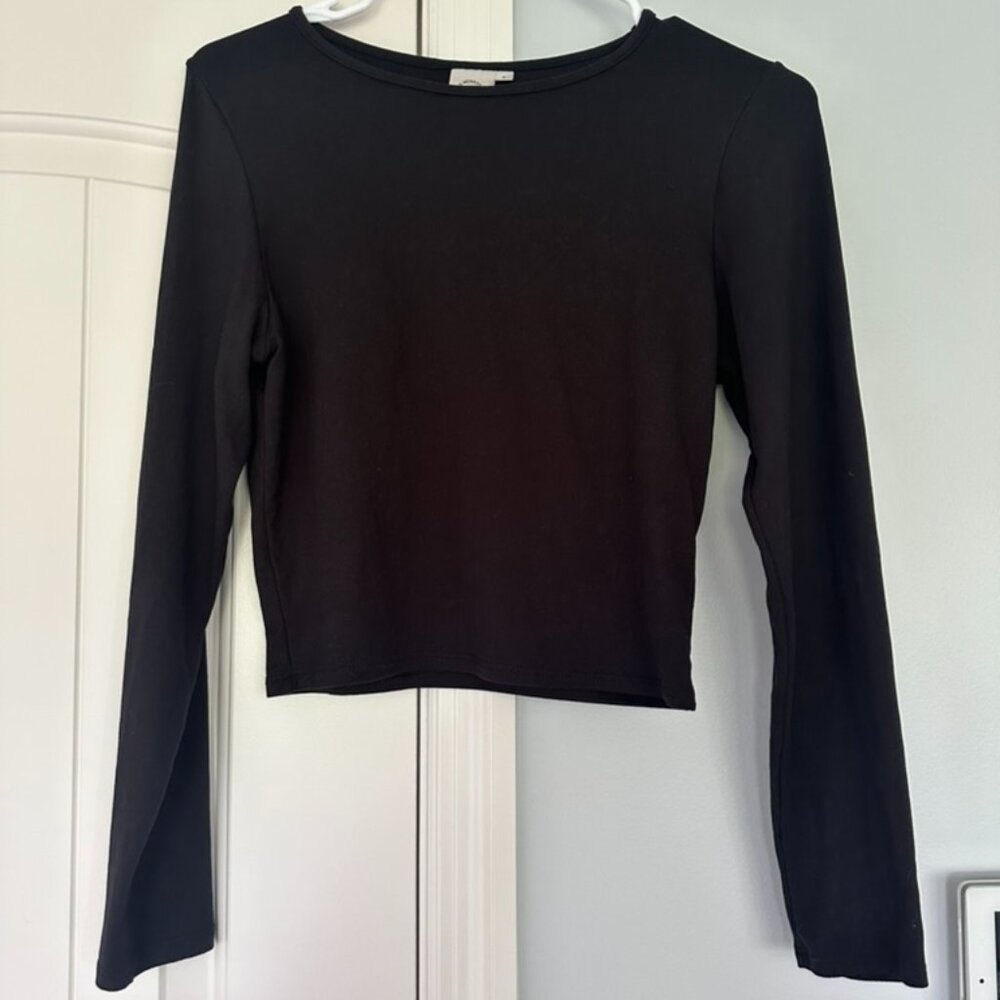 Women's Black Live in the Moment Shirt